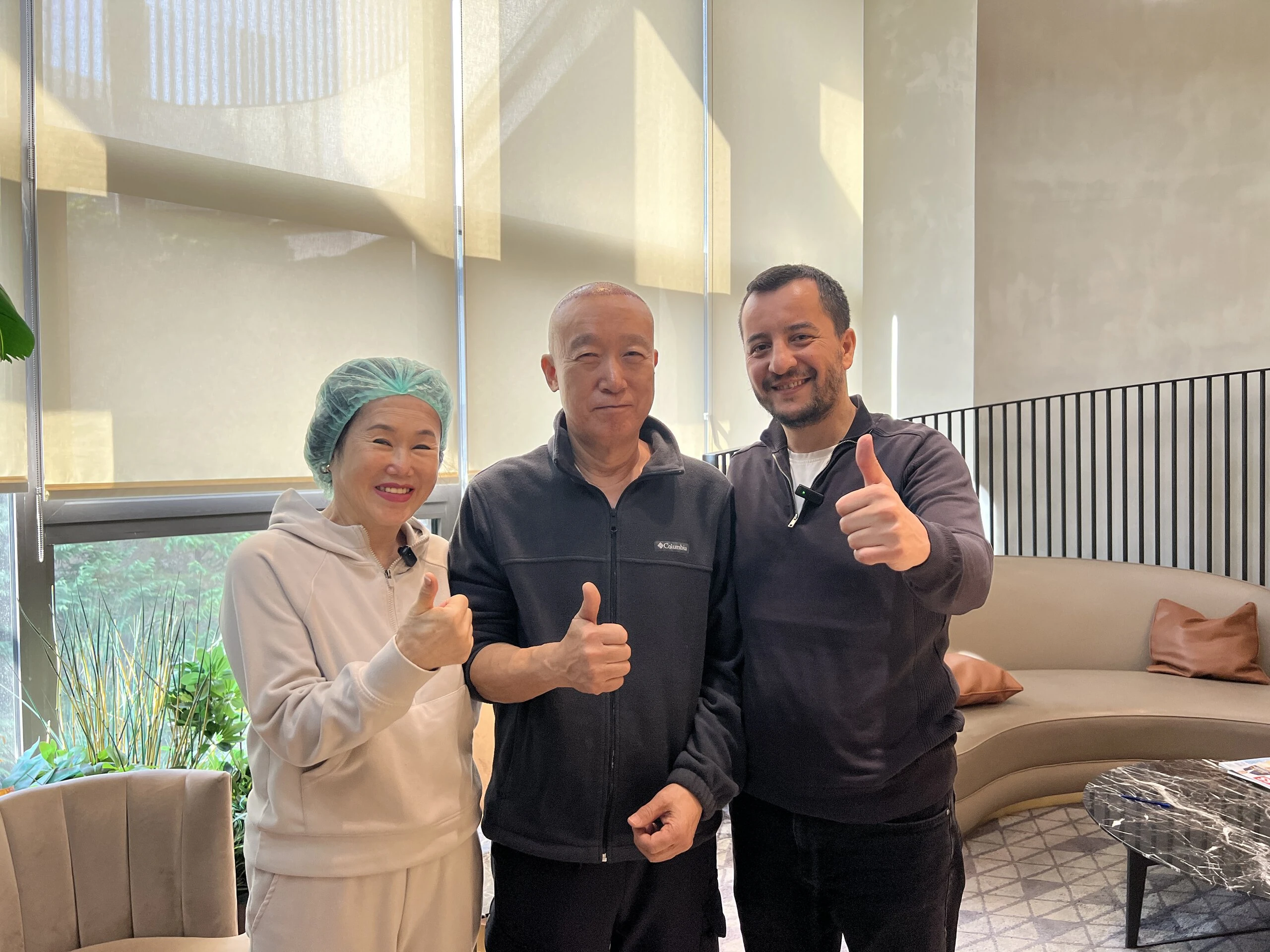 Troy Hair Korean Patient Hair Transplant Scaled 트로이헤어의 터키 모발이식 페키지를 만족한 한국인 환자들